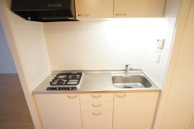 物件内観写真10　(２口ガスシステムキッチン)