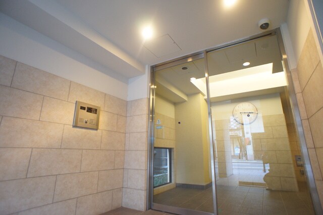 物件外観写真8　(☆女性も安心のオートロック付きのマンション☆)