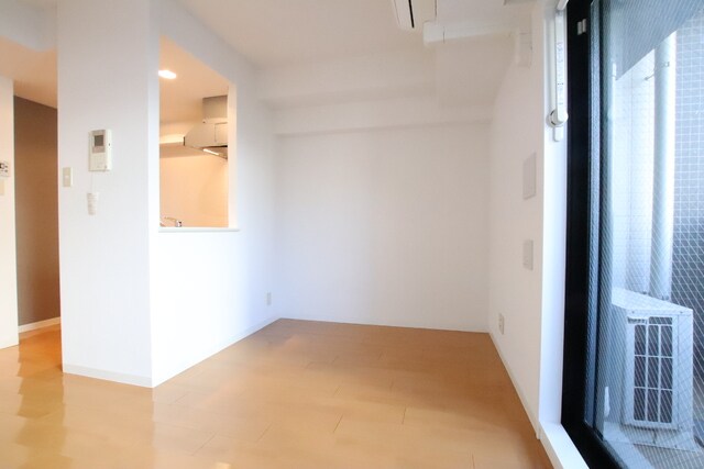 物件内観写真20　(※別室参考写真)