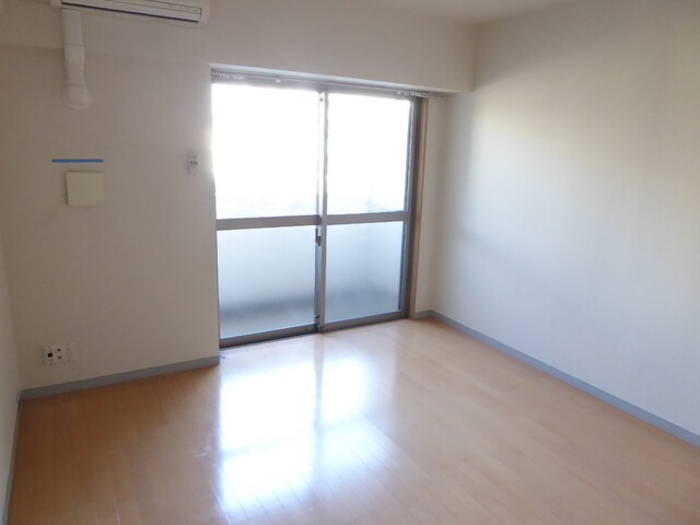 物件内観写真8　(★別室参考写真です。)