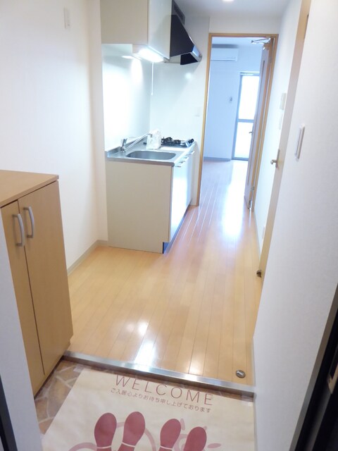 物件内観写真18　(玄関です♪)