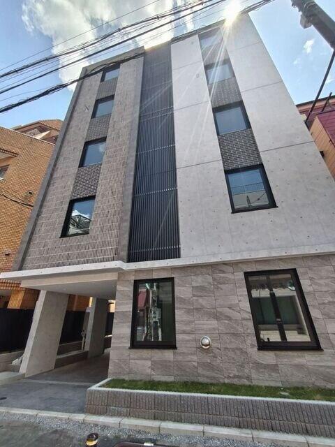 Ｒ．新小岩の物件外観写真