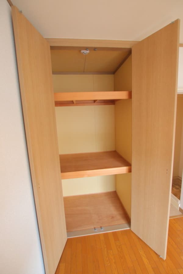 収納(※清掃前のお部屋となります)