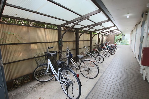 共用設備(★屋根付駐輪場★（空き状況・使用料等詳細はご確認下さい）)