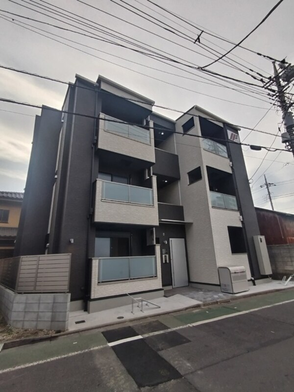 外観(オートロック付き鉄骨造マンション♪)