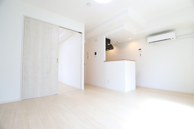 物件内観写真18　(◇リビングスペース◇)