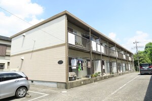 アルシュハルミ№３外観写真