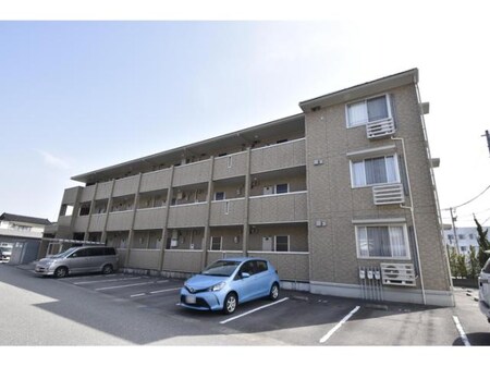 63D-Room中川原外観写真