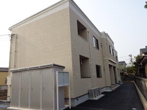 ソレイユ四ツ葉町外観写真