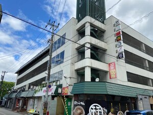 中央パークビル外観写真
