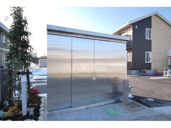 建物設備(ゴミ置場)