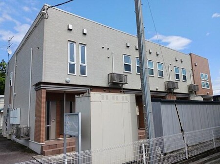 プレシャス　手屋外観写真