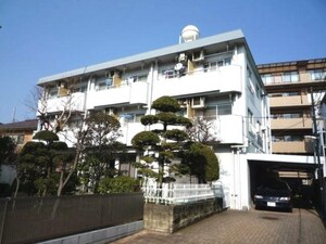 ドムヒカワダイ外観写真