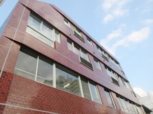 メゾン高田馬場外観写真