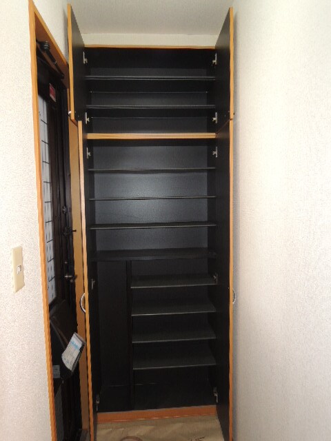 物件内観写真8　(シューズボックス♪)