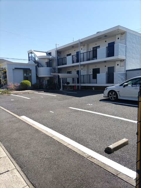 物件外観写真2　(☆駐車場☆空き要確認)