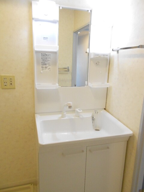 物件内観写真9　(【別室参考写真】☆人気の洗髪洗面化粧台☆)