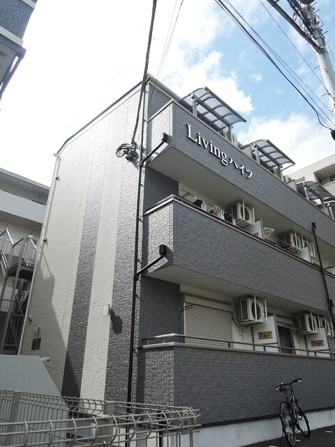 物件外観写真3　(綺麗な外観の物件です)