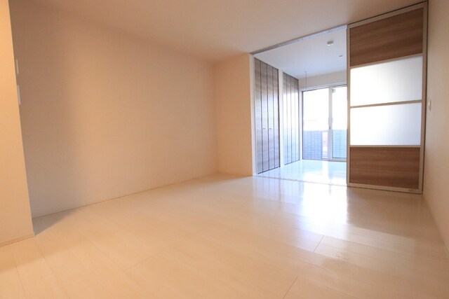 物件内観写真7　(☆11帖ＬＤＫ☆)