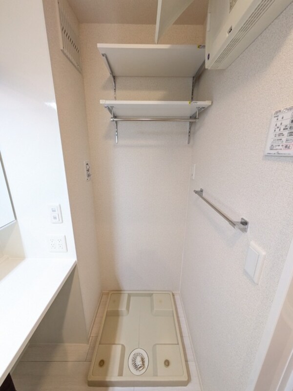 洗面所(室内洗濯機置き場)