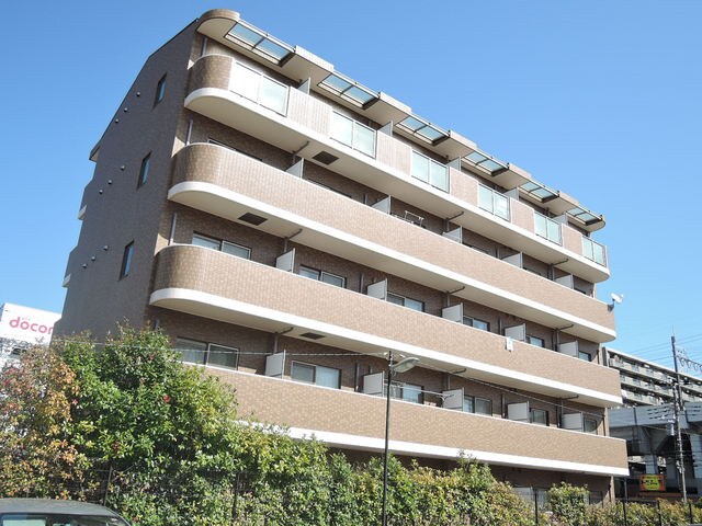 物件外観写真2　(落着いたﾌﾞﾗｳﾝのﾀｲﾙ張りﾏﾝｼｮﾝ☆)