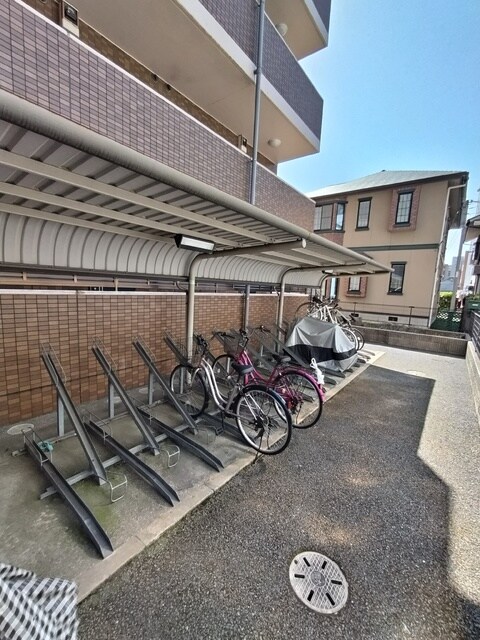 物件外観写真8　(☆自転車置き場☆)
