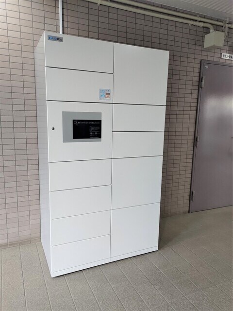 物件外観写真3　(宅配ボックス)