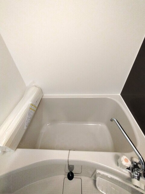 物件内観写真17　(バスタブ)
