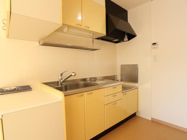 草薙駅 バス15分　弥生町下車：停歩2分 1階のキッチン