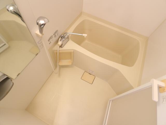 草薙駅 徒歩13分 1階のバス