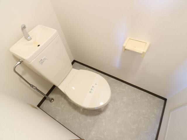 草薙駅 徒歩13分 1階のトイレ