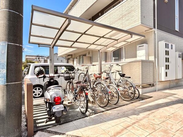 駐輪場
