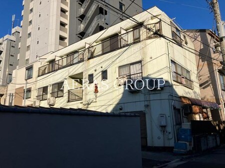 ウィスタリアマンション外観写真
