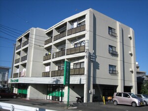 第一岩切マンション外観写真