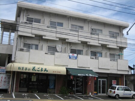 マルカツビル外観写真