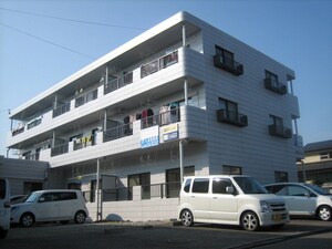 富田マンション外観写真