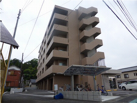ロイヤルメゾン谷川