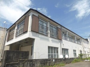 福永アパート外観写真