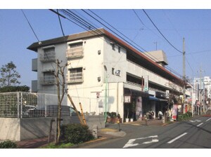 幸栄マンション外観写真
