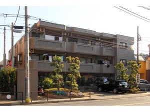 メゾンボヌール15外観写真