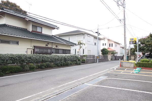 駐車場(駐車場要空き確認)