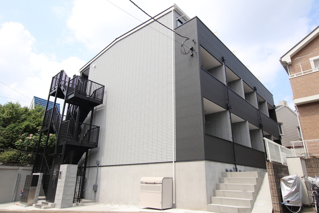 ＴＨＥ・ＦＯＲＴＲＥＳＳ相模大野