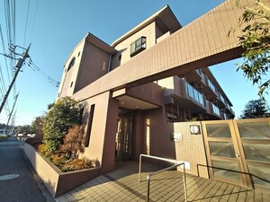らくりーぶ２１根岸外観写真