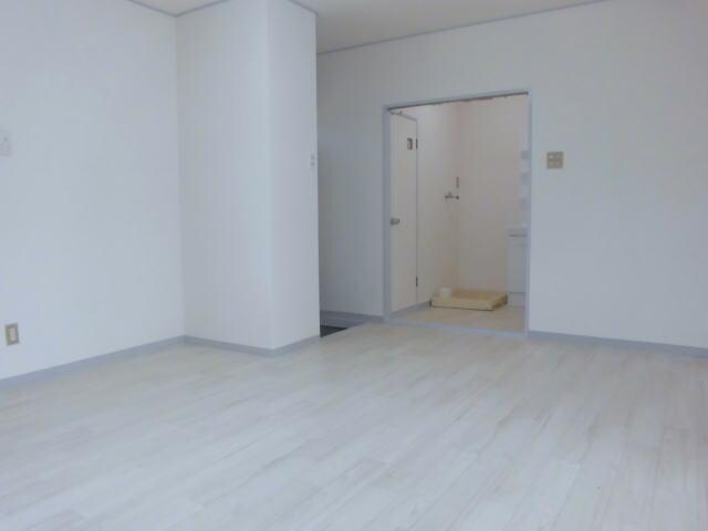 物件内観写真15　(リビング)