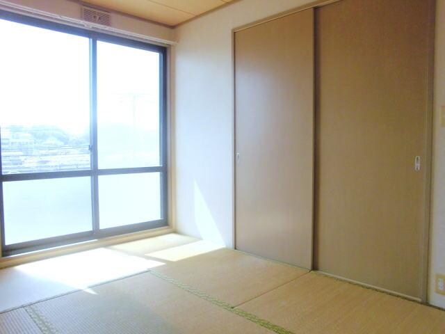 物件内観写真3　(和室)