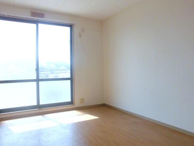 物件内観写真7　(洋室)