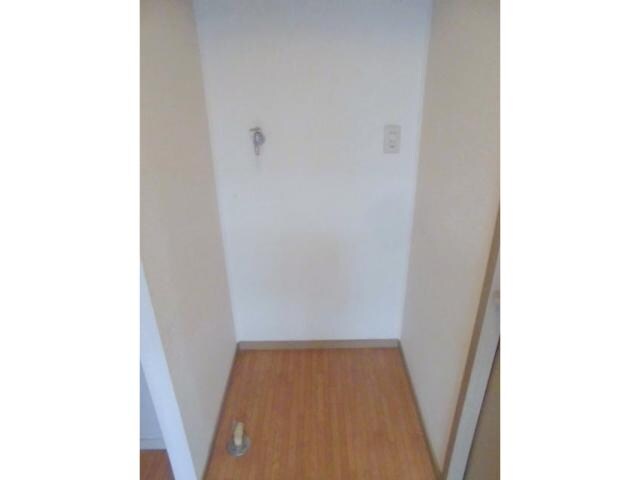 物件内観写真17　(洗濯機置き場)