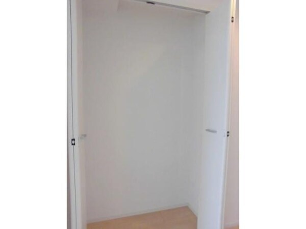 収納(ウォークインクローゼット)