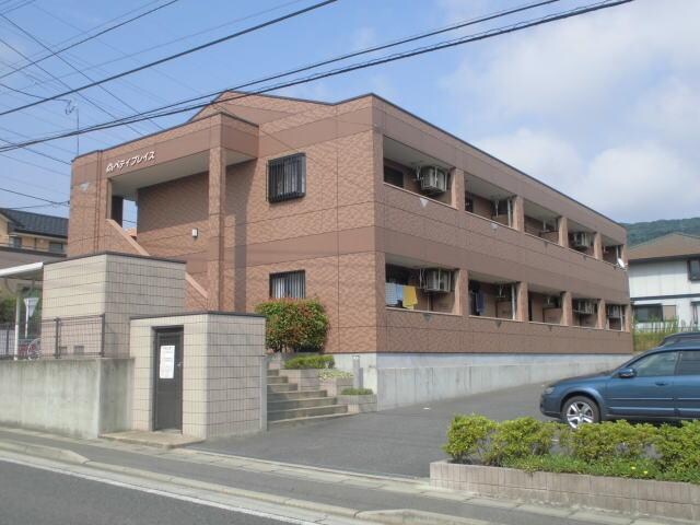 ベティプレイスの物件外観写真