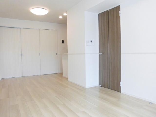 物件内観写真12　(リビング)